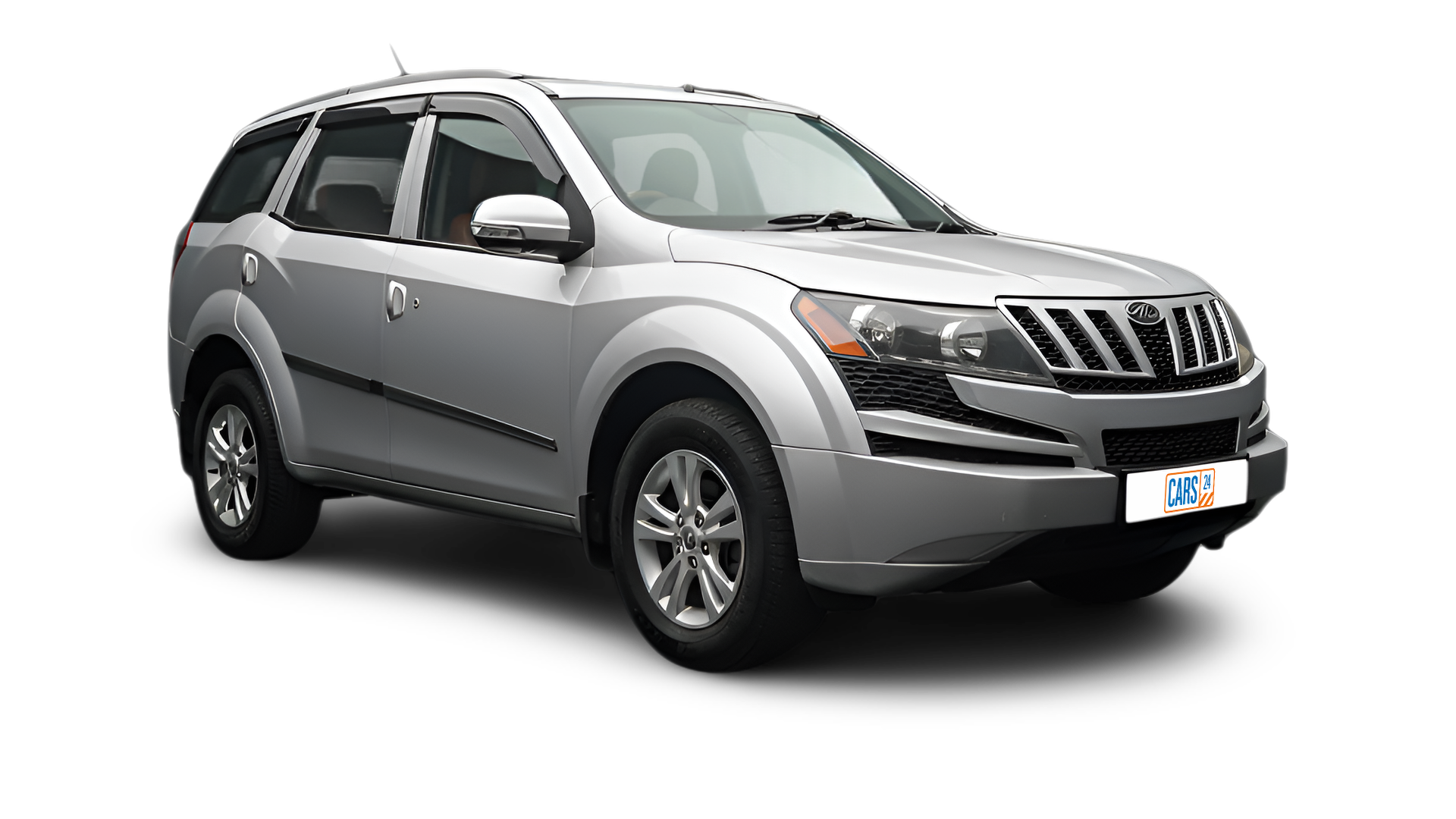 Mahindra XUV500-img